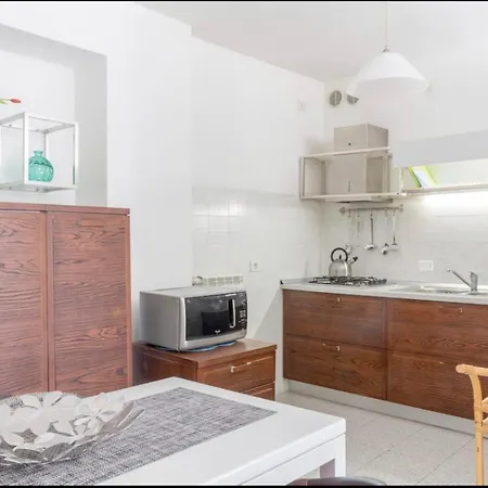 Bilocale Colline Di 1 Apartman